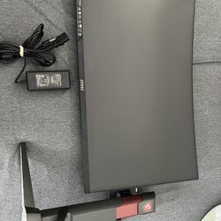 MSI Optix Mag27CQ Curved Gaming Monitor