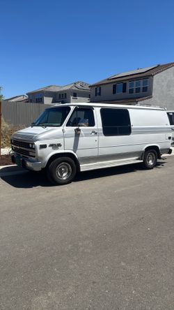 1993 Chevrolet G-Series Van