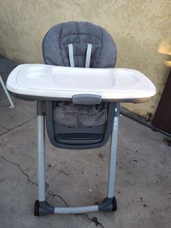 GRACO ADJUSTABLE HEIGHT BABY HIGH CHAIR