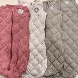 Dreamland Baby Sleep Sacks (1 Small, 2 Medium, 1 Large)
