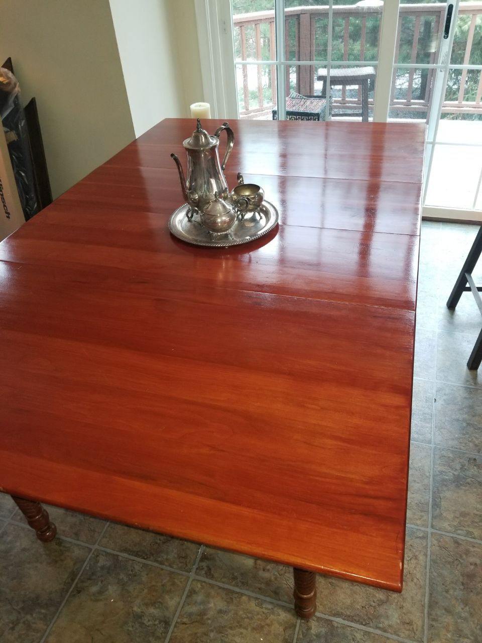 Antique Dining table_ moving sale everything must go make an offer