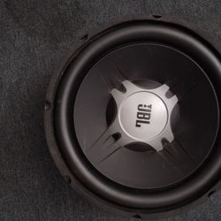 JBL Subwoofer 12"