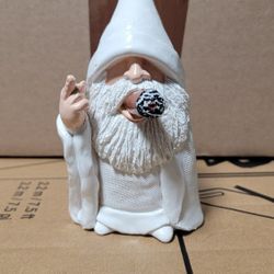 Seahawk Statue/Gnomes