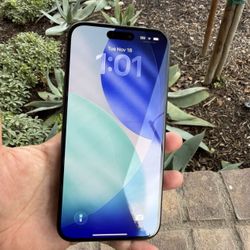 iPhone 15 Plus  Unlocked 