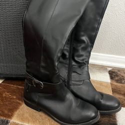 Black Knee High Riding Boots