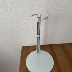 White Doll Stand for 9”- 16”