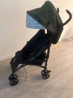 Lightweight Jeep Stroller