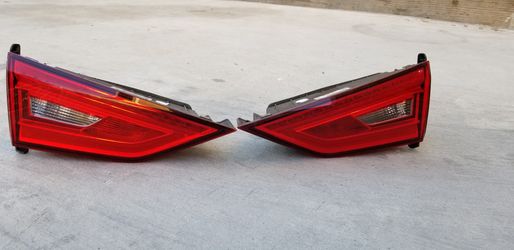 2015-2015 AUDI A3 Inner taillights