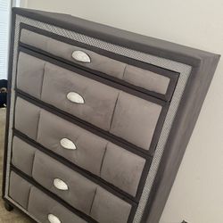 Condition :(New Normal Wear ) Open Box)