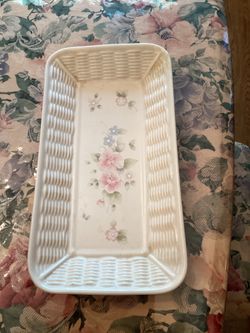 Pfaltzgraff TEA ROSE Serving tray,(  (basket weave)