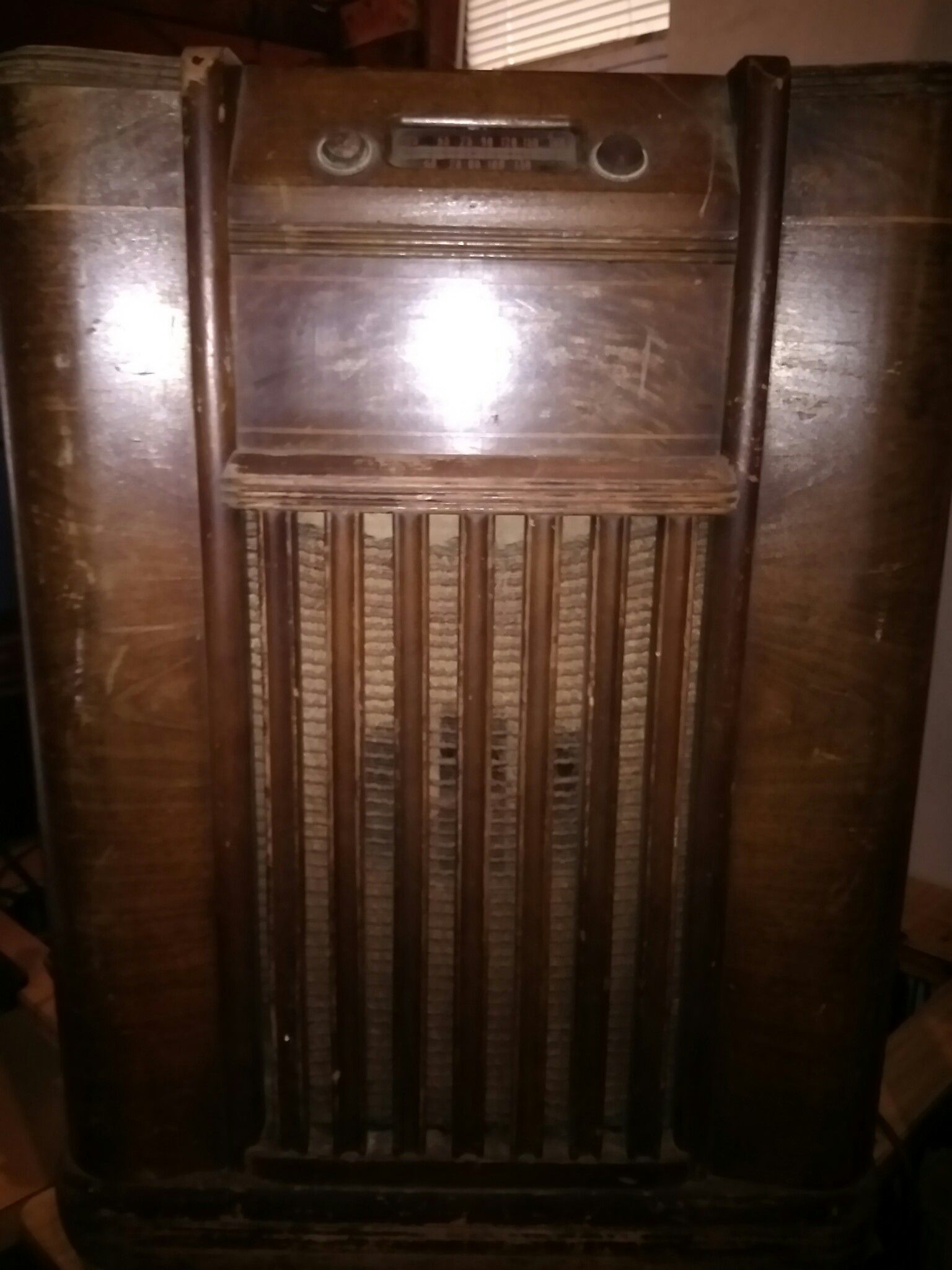 Old raido 5os