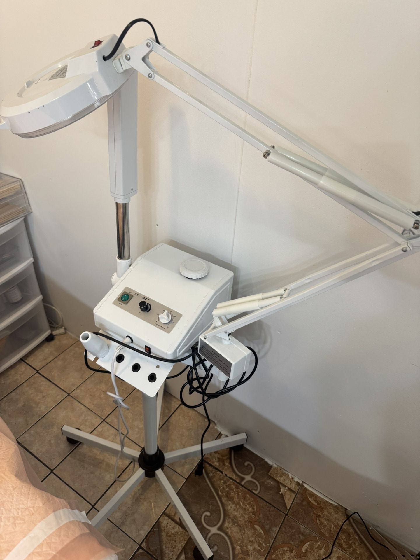 SKIN ACT FACIAL STEAMER