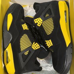 Air Jordan 4 Retro “Thunder 2023” Size 12 Men’s OG ALL