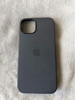 Apple iPhone 13 Silicone Case with MagSafe
