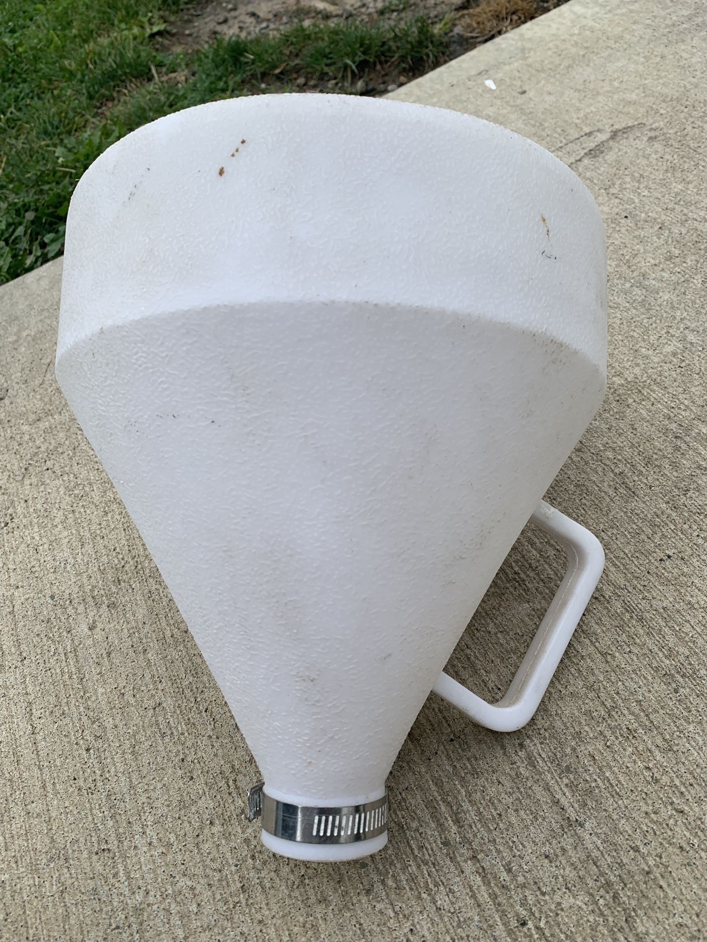 Paint gun