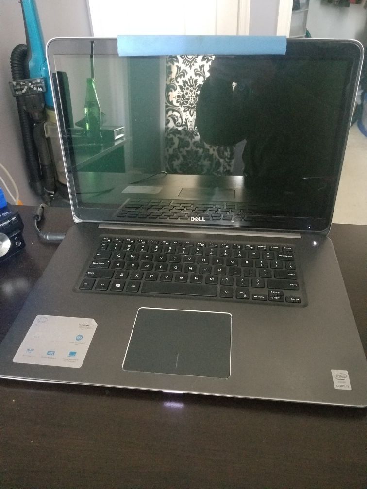 Dell Inspiron 15 Series 7000, Touch Screen