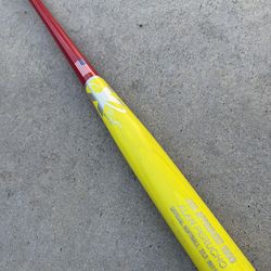 XBat Softball wood bat size 33.5” Have more equipment available