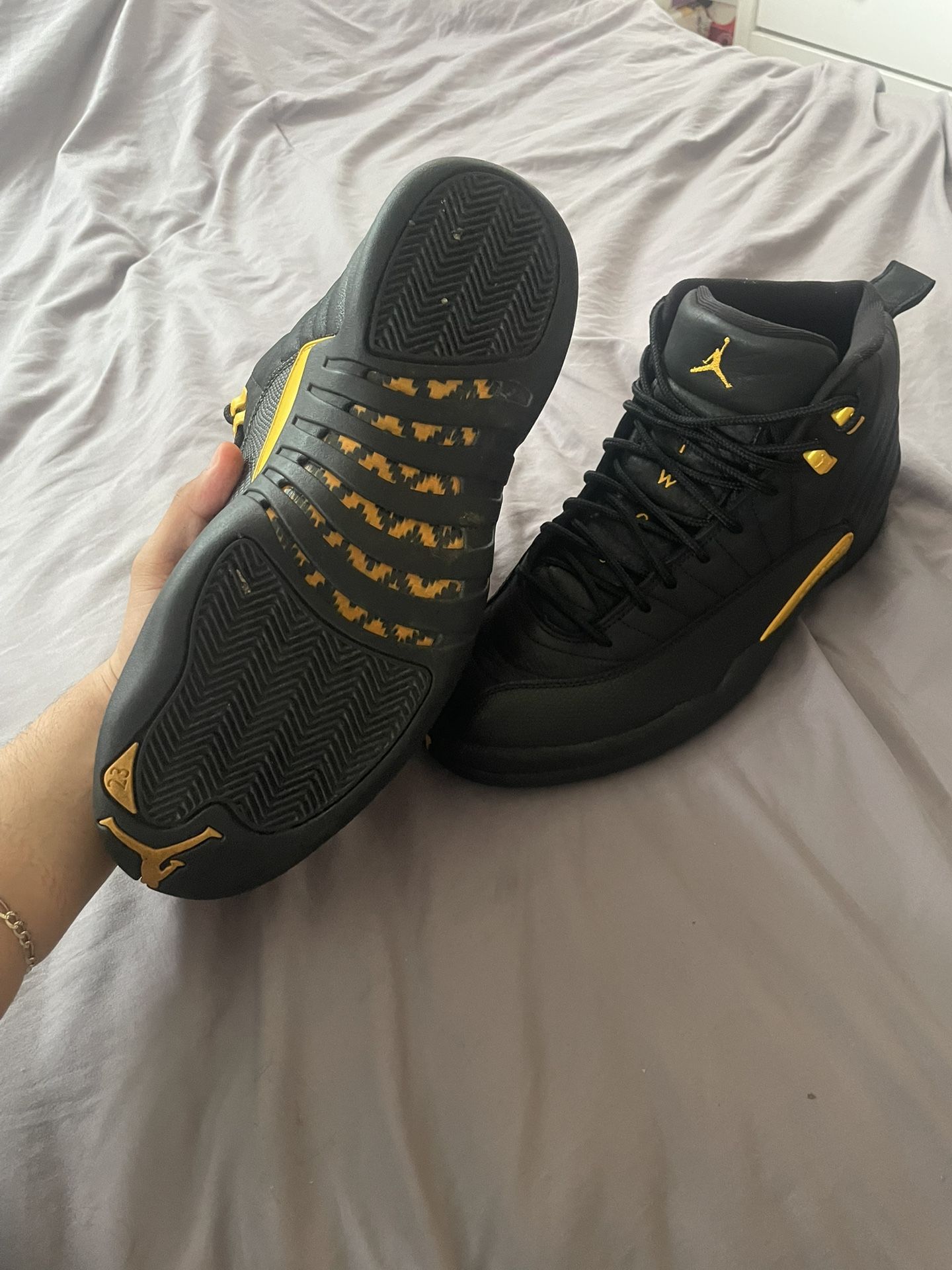 jordan 12 retro black taxi