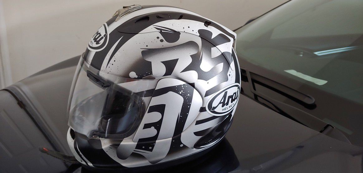Arai corsair V motorcycle helmet - Okada Ryu