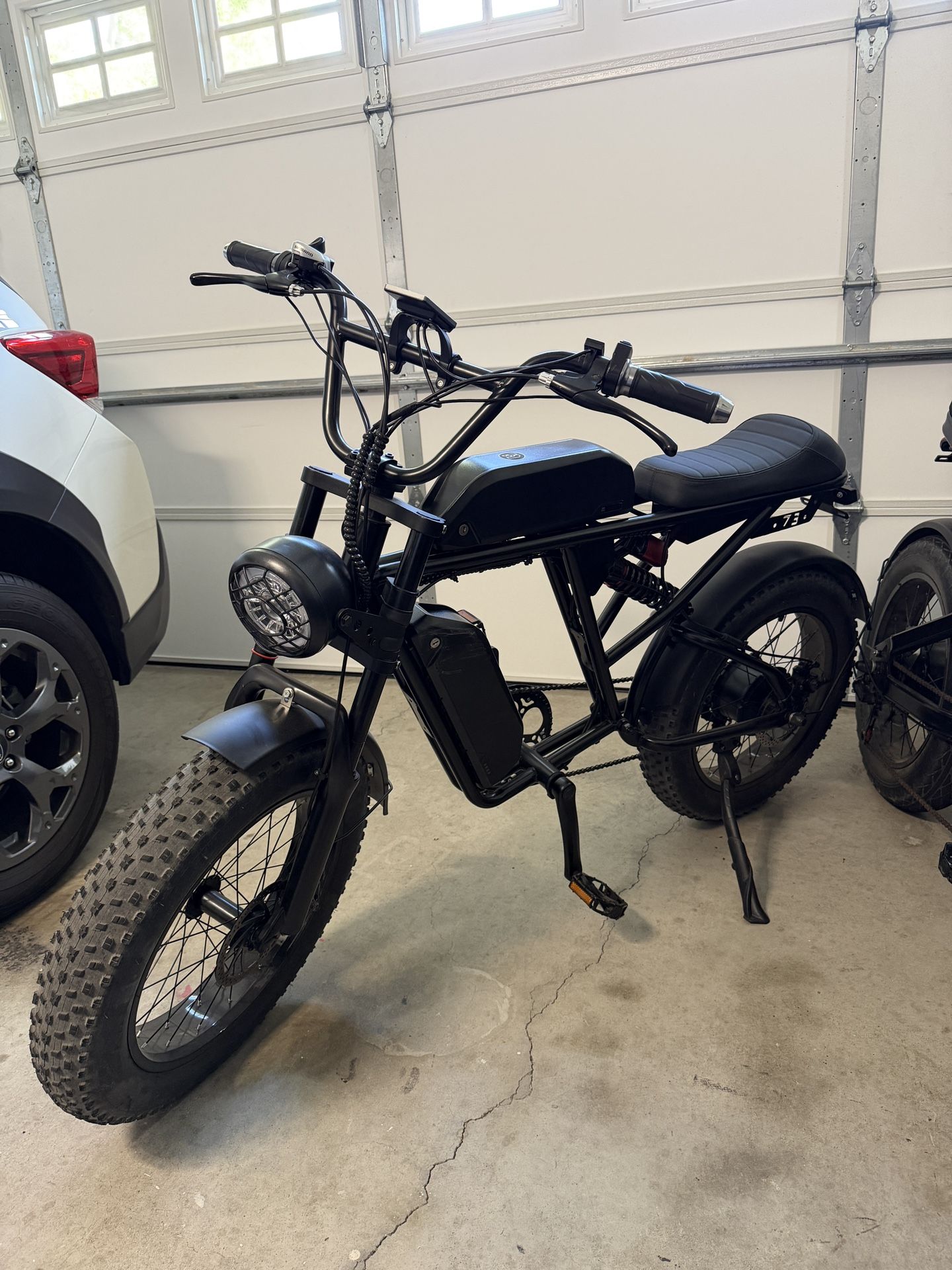 Akez S2 Duel battery E-bike