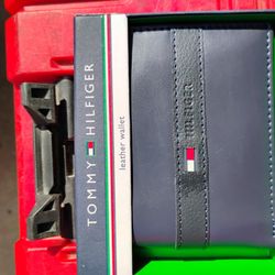 Tommy Hilfiger Wallet 