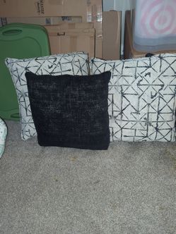 Decorative cushions