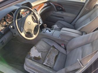 2005 Acura RL