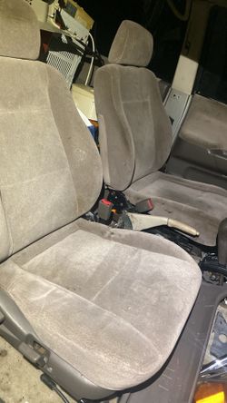 Front And Back Seats 2000 Montero Sport