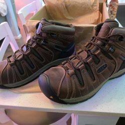 Keen Flint II MID WP Size 13D Cascade Brown