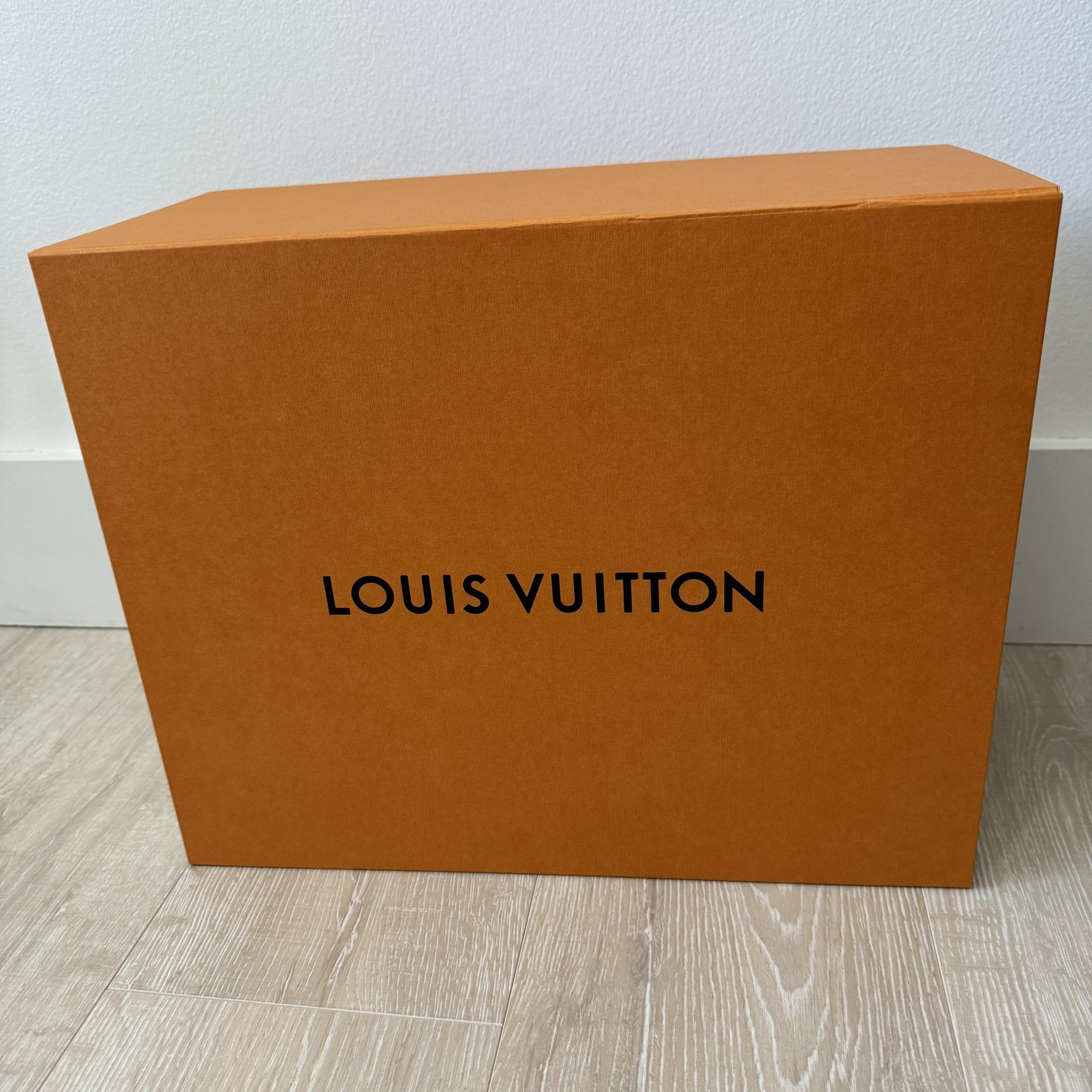 Louis Vuitton Large Box Empty Box