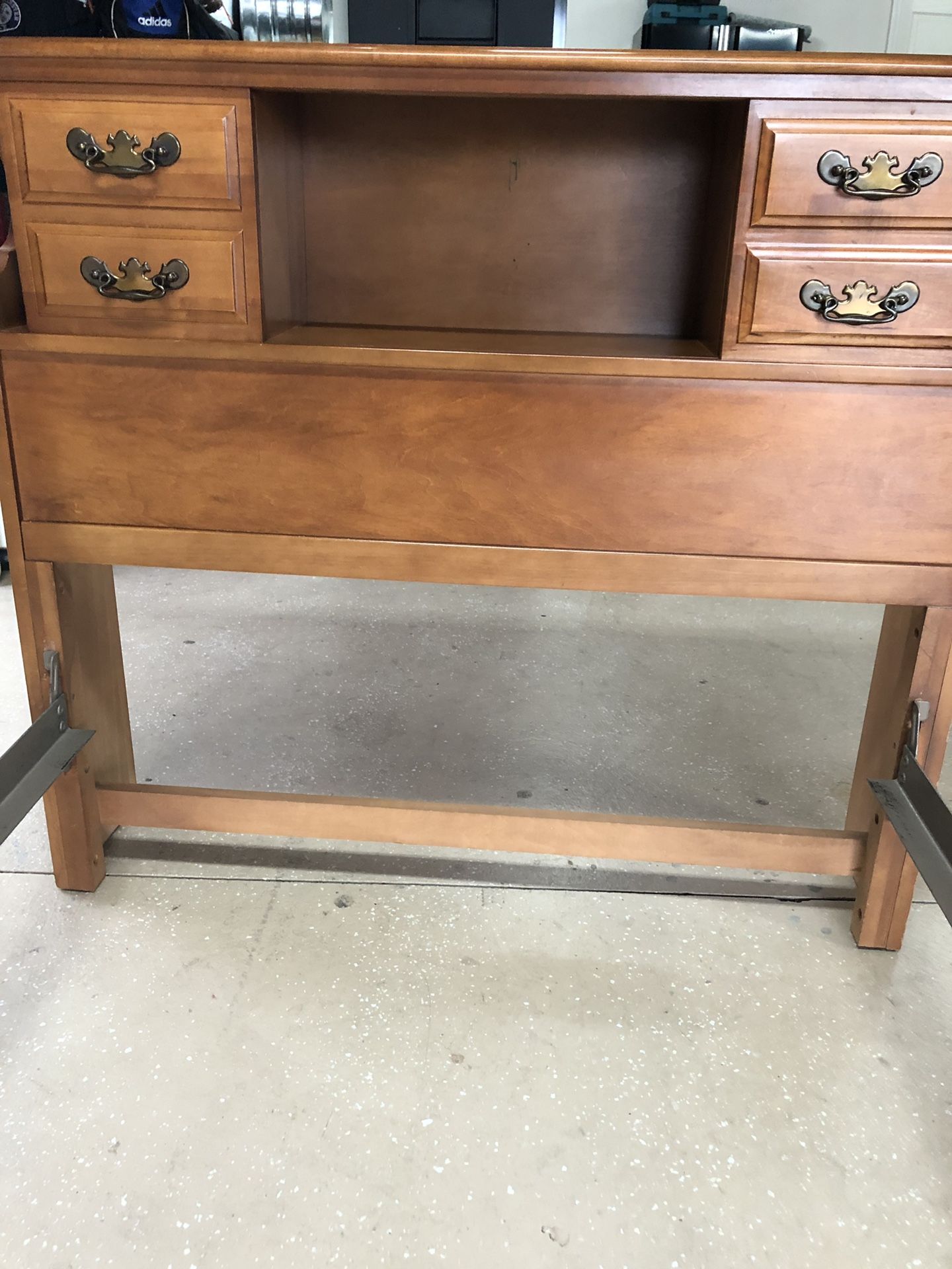 Vintage Twin Bed Set