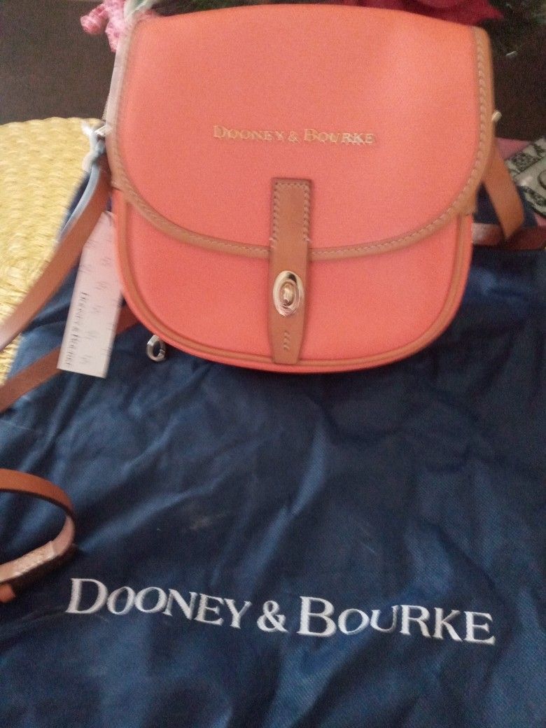 Dooney &Bourke Handbag