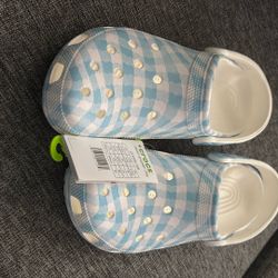 Crocs Size 9W