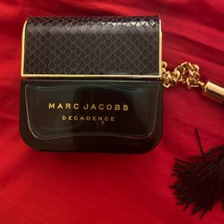 Marc Jacobs perfume