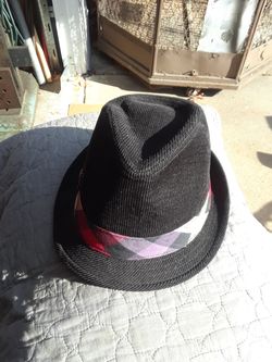 Levi's Hat Large