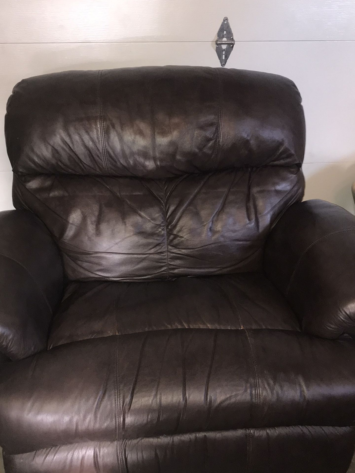 Recliner, Free Delivery