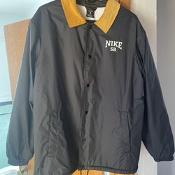 Limited Edition Black Nike SB Snow Jacket 