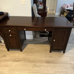 Cherry Executive Desk - Double Pedestal