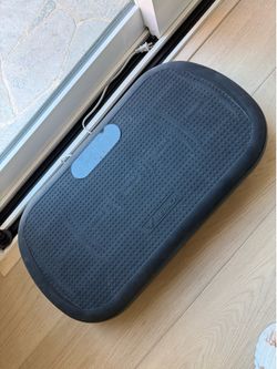 Exercise vibrating plate