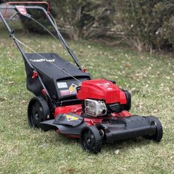 Troy Bilt 3n1 21” Variable Speed SELF PROPELLED Lawn Mower with Bag & MORE 