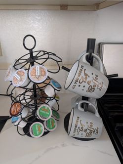 Coffee cups and kpod holder