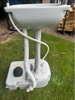 Camping sink