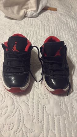 Air Jordan 11 Bred Toddler Sneakers