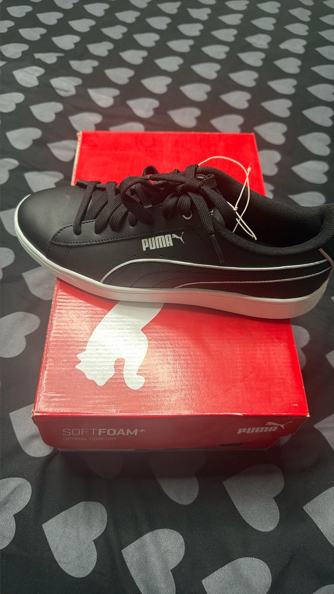 Brand New Women’s Soft Foam Pumas 8 1/2