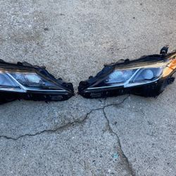 Headlight Toyota Camry 2018-2022