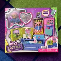 Barbie Extra Mini Doll and Pets Playset, Children's Toy