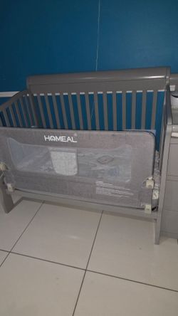 4 in 1 Convertible baby crib & changer with storage