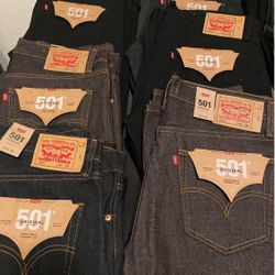 Levis 👖 Levi's $25