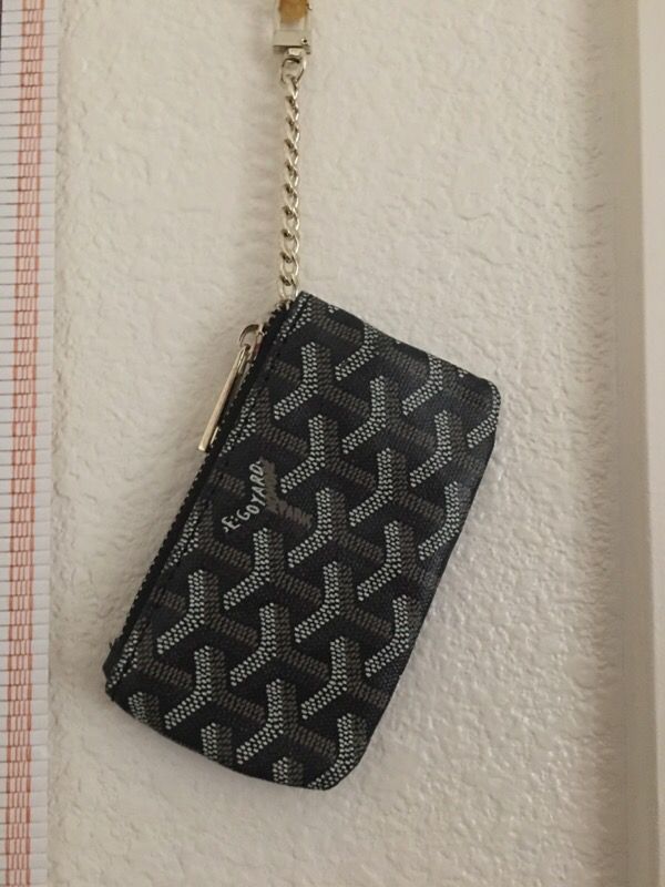 AUTHENTIC Ladies Goyard wallet for Sale in Union City, CA - OfferUp