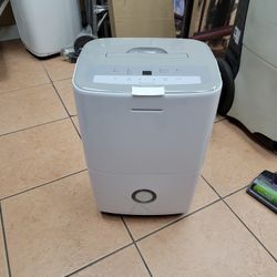 Frigidaire 50 Pint Humidifier 